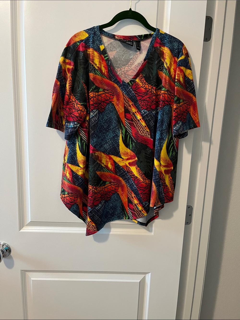 Attitudes by Renee Multicolor V-Neck Short Sleeve Top - Red, Yellow, Blue, Black